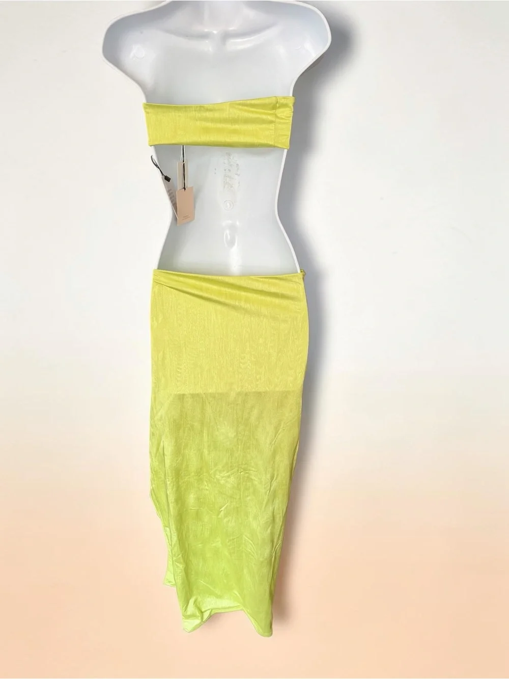 Super down- Karolyna Maxi Skirt Set Neon Lime Two-Piece Strapless Set Size XS